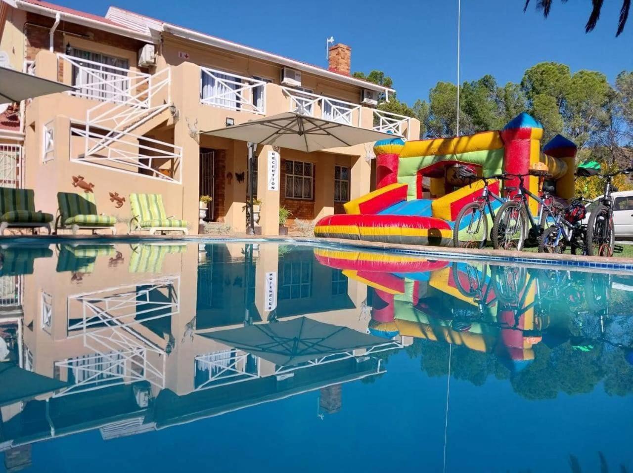 Victoria West Victoria Oaks Guesthouse מראה חיצוני תמונה