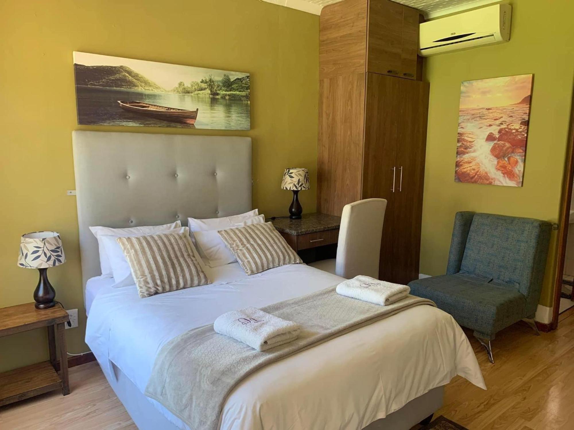 Victoria West Victoria Oaks Guesthouse מראה חיצוני תמונה