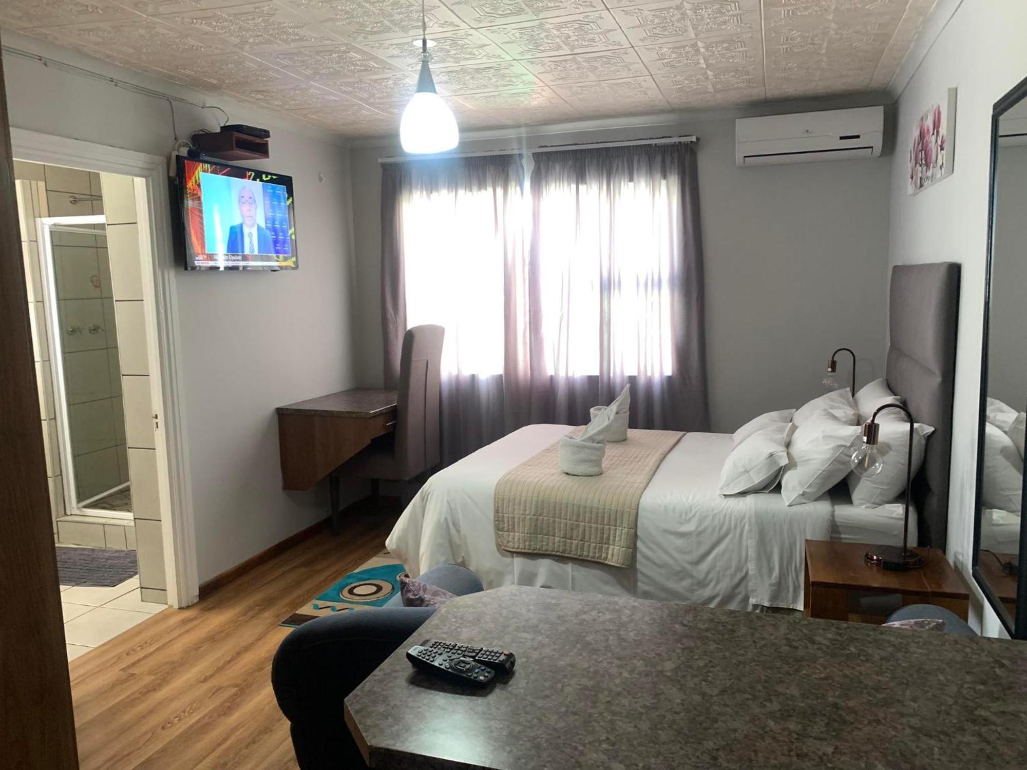 Victoria West Victoria Oaks Guesthouse מראה חיצוני תמונה