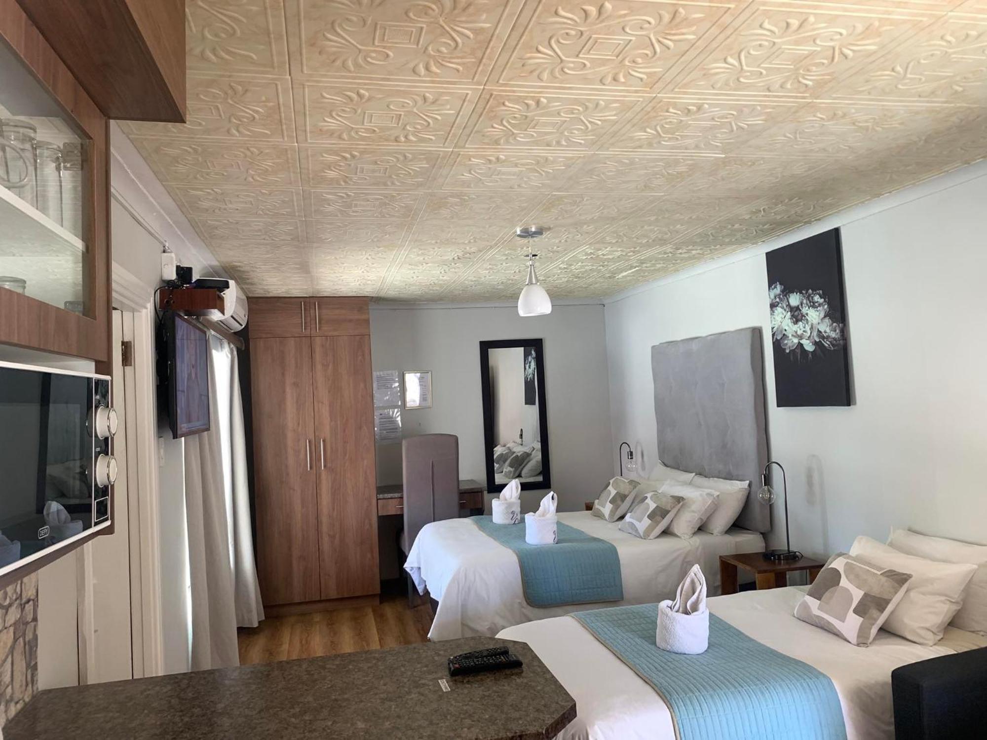 Victoria West Victoria Oaks Guesthouse מראה חיצוני תמונה