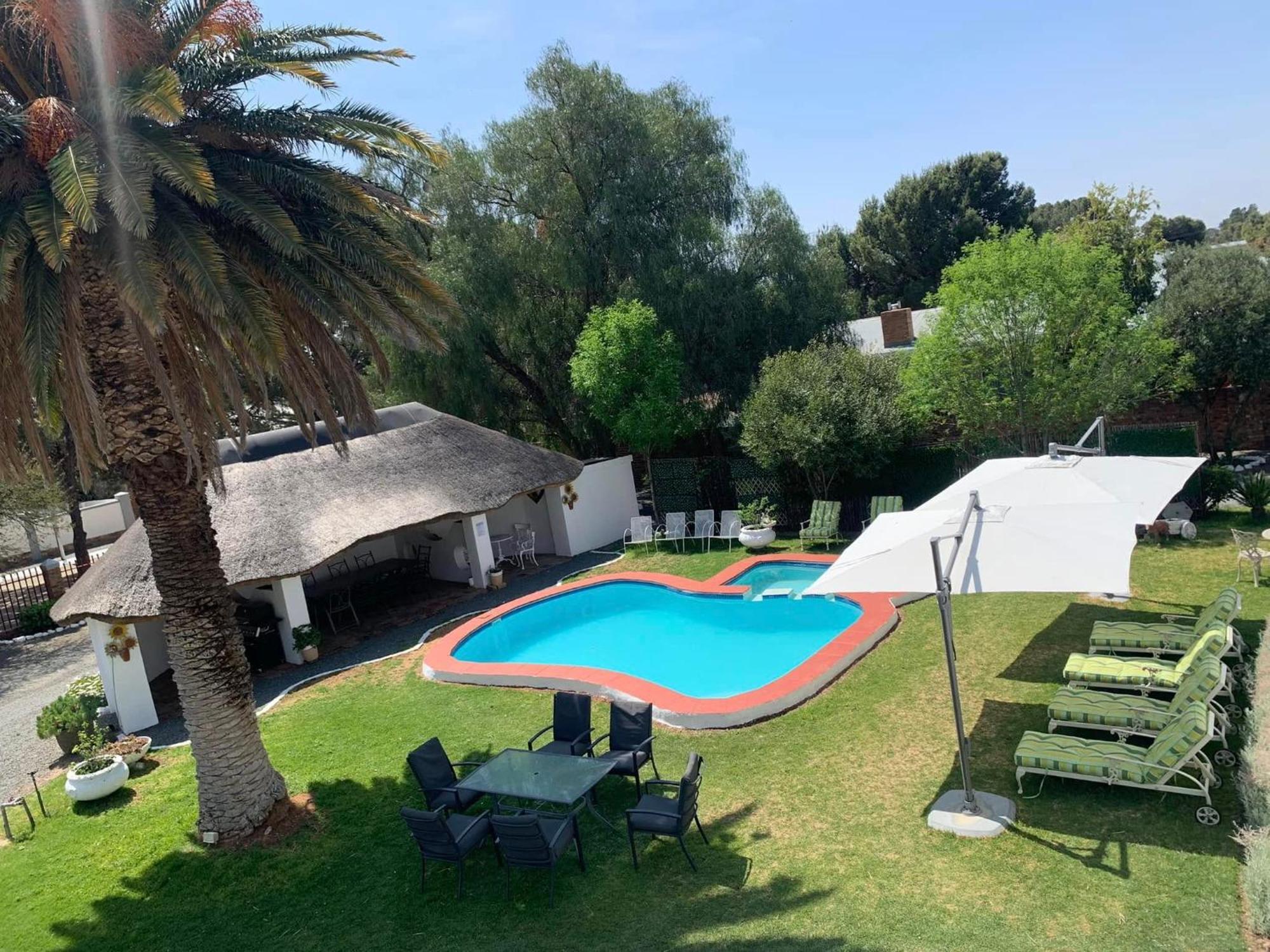 Victoria West Victoria Oaks Guesthouse מראה חיצוני תמונה